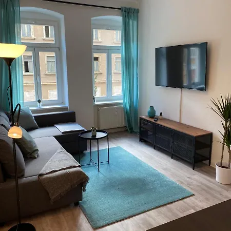 Newly Refurbished Leutzsch Apartment.